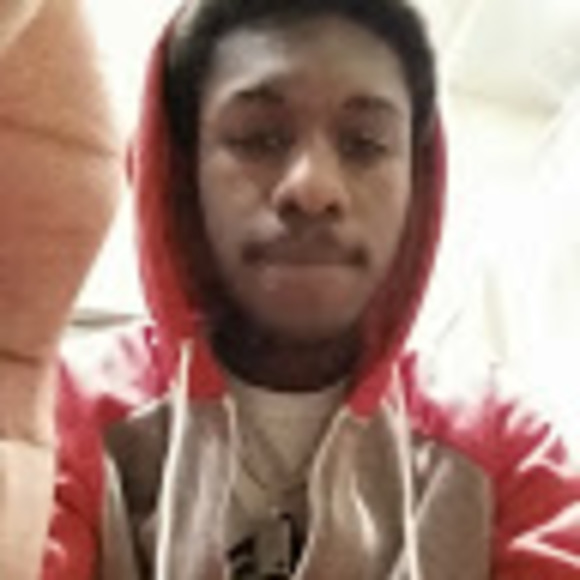 Meet your Posher, Clayburn - Picture 1 of 1